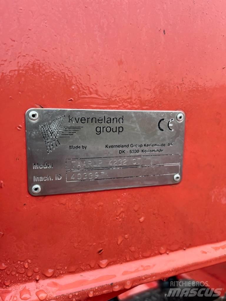 Kverneland 853 Balya ögütücü, kesici ve açicilar