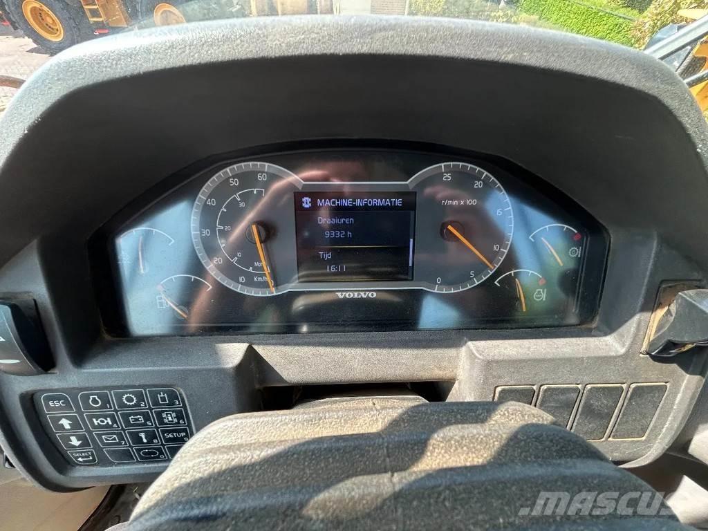 Volvo L90 H Tekerlekli yükleyiciler