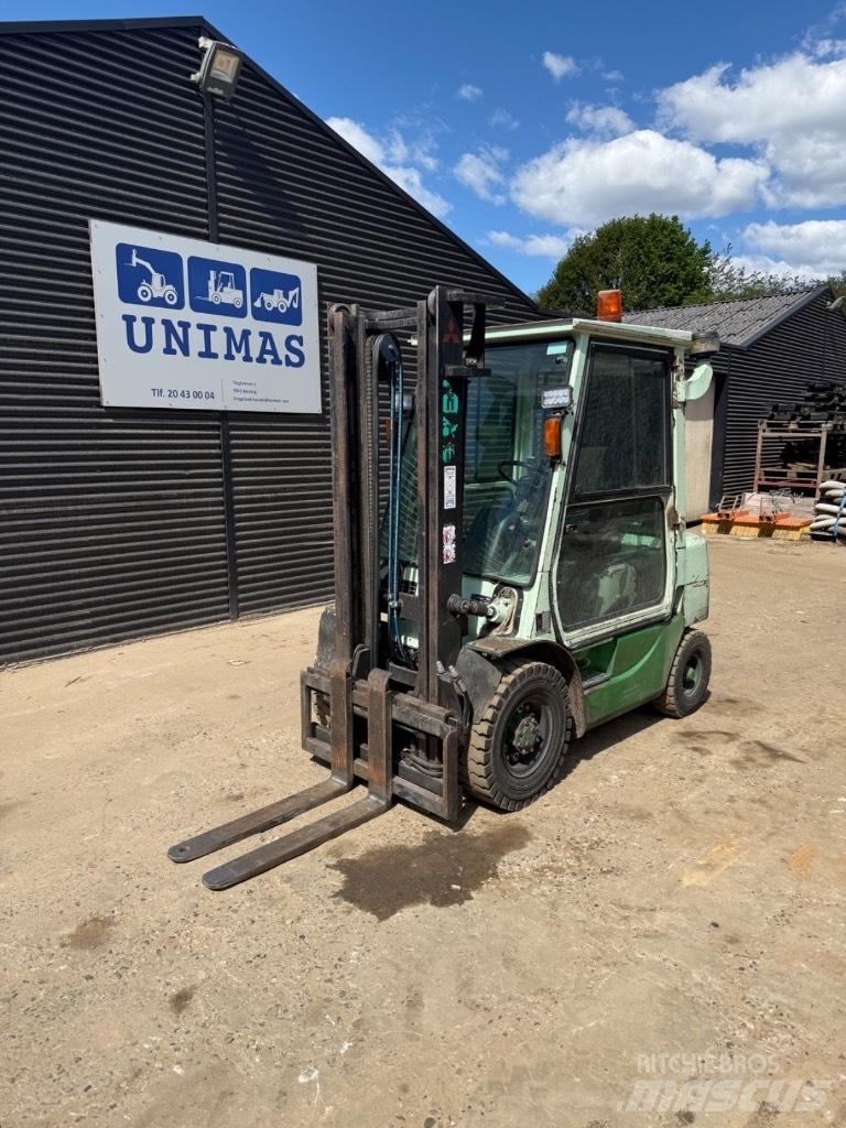 Mitsubishi FD 25 Dizel forkliftler