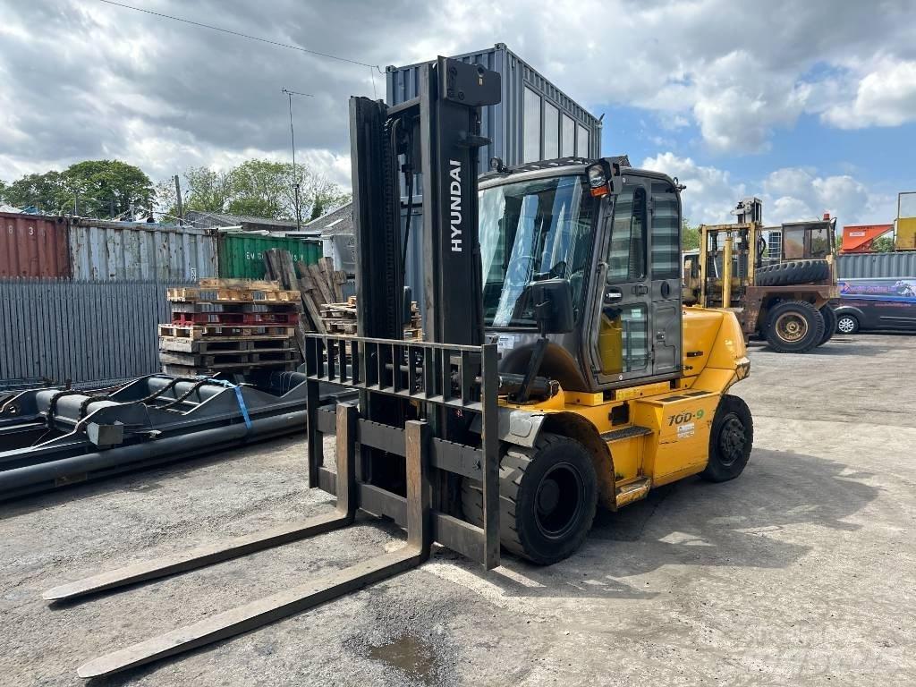 Hyundai 70 D-9 Dizel forkliftler