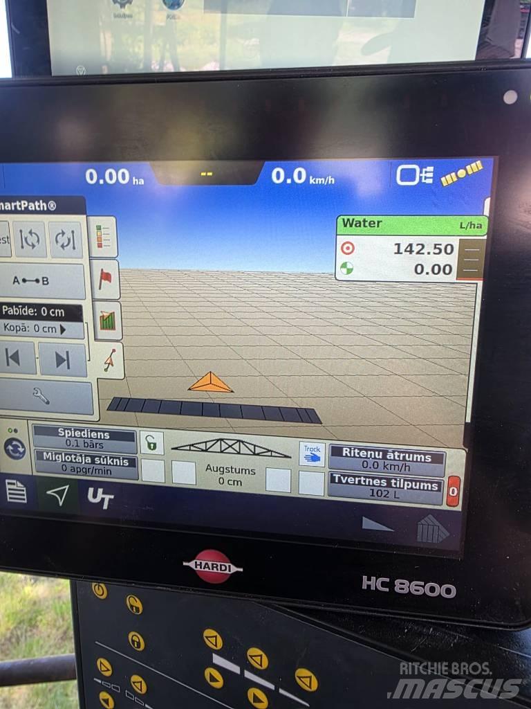Hardi Navigator 4000 Çekilir pülverizatörler