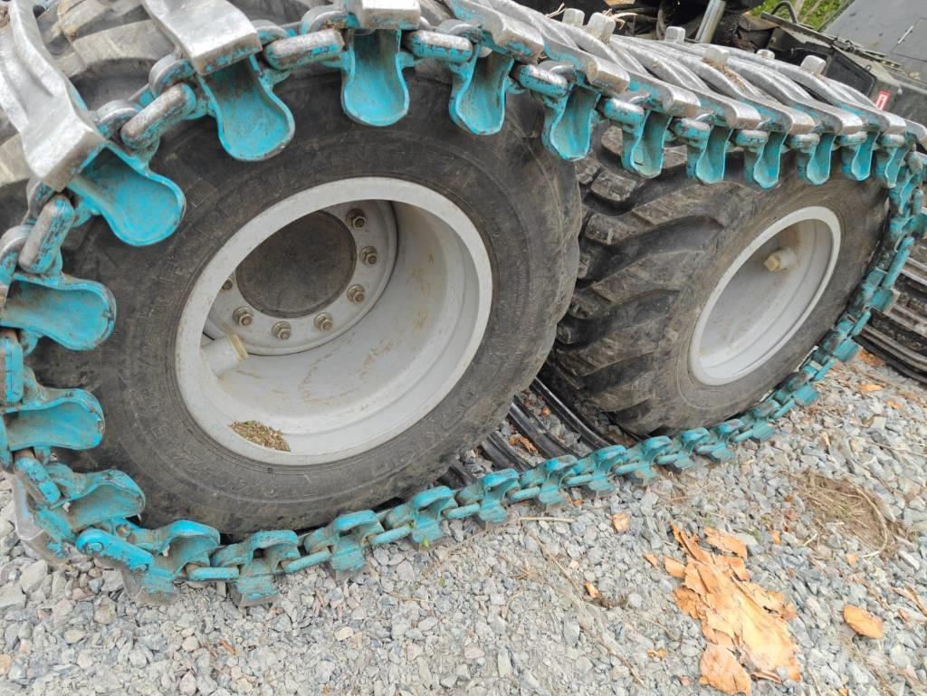 Komatsu 901 XC Biçerdöverler