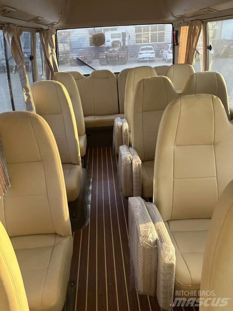 Toyota Coaster Sehirlerarasi otobüsler