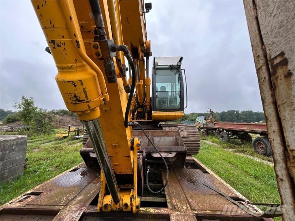 JCB JS145 Paletli ekskavatörler