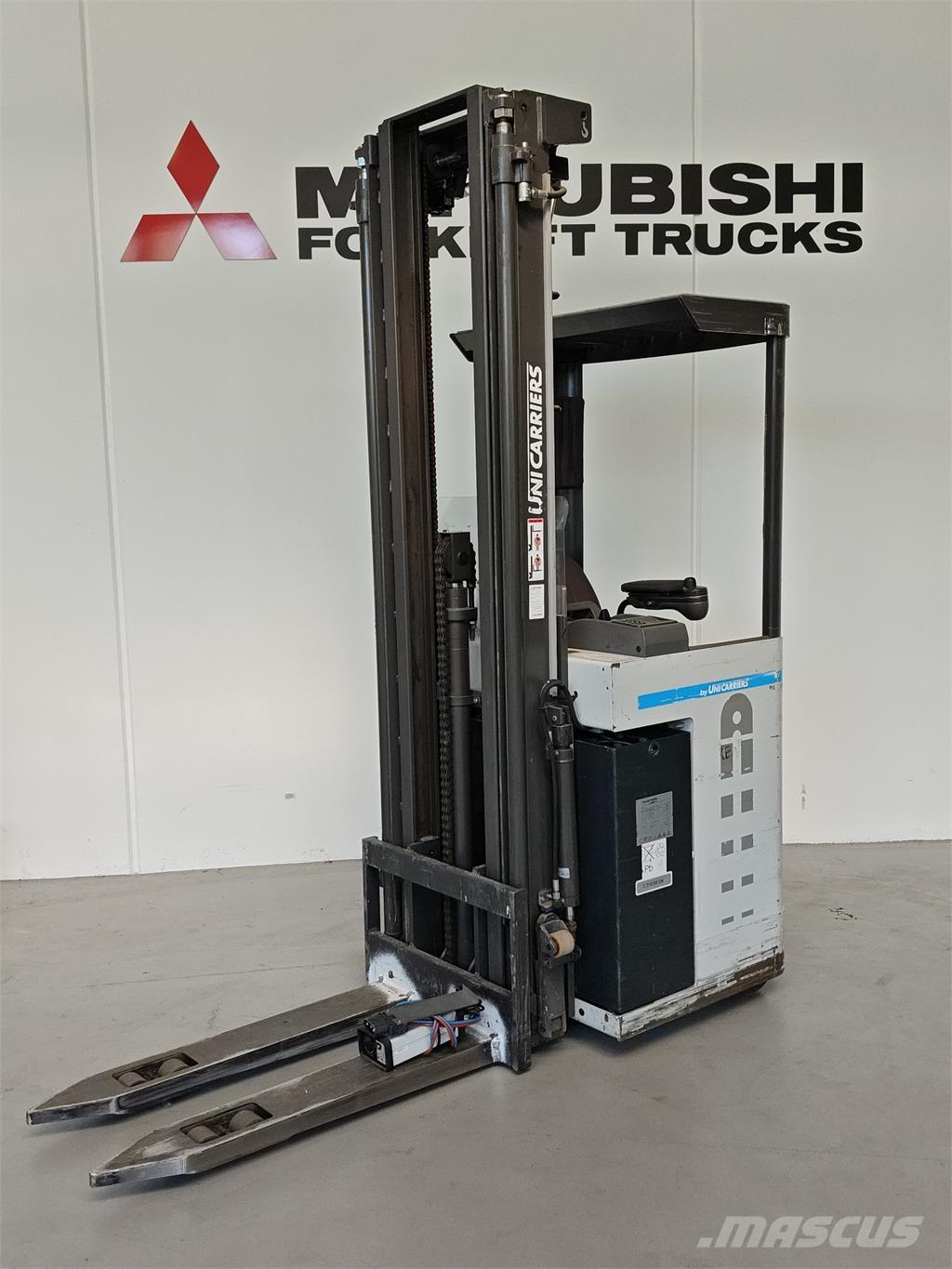 Atlet XSN160E Akülü depo ekipmanları