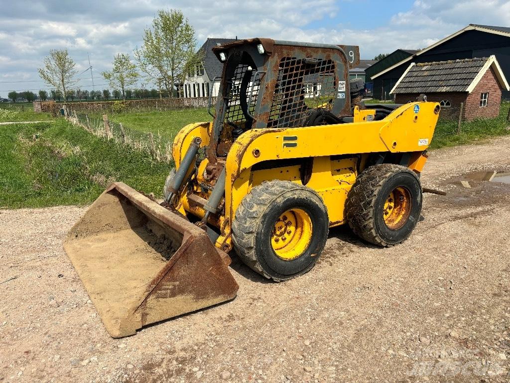 Gehl V 400 Skid steer loderler