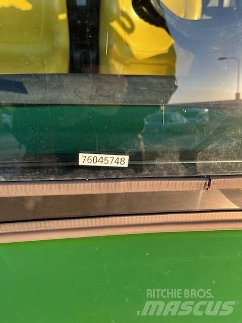 John Deere Gator TE Küçük araçlar