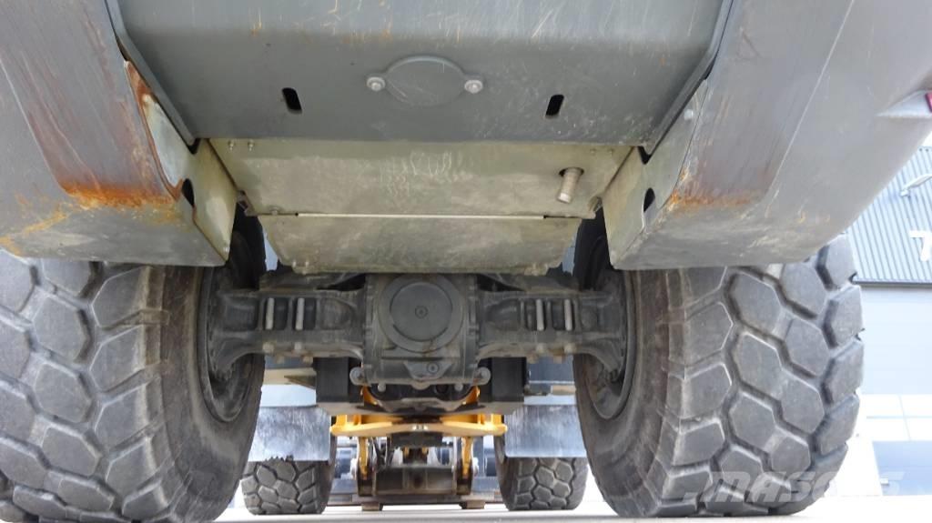 Liebherr L566 xPower Tekerlekli yükleyiciler