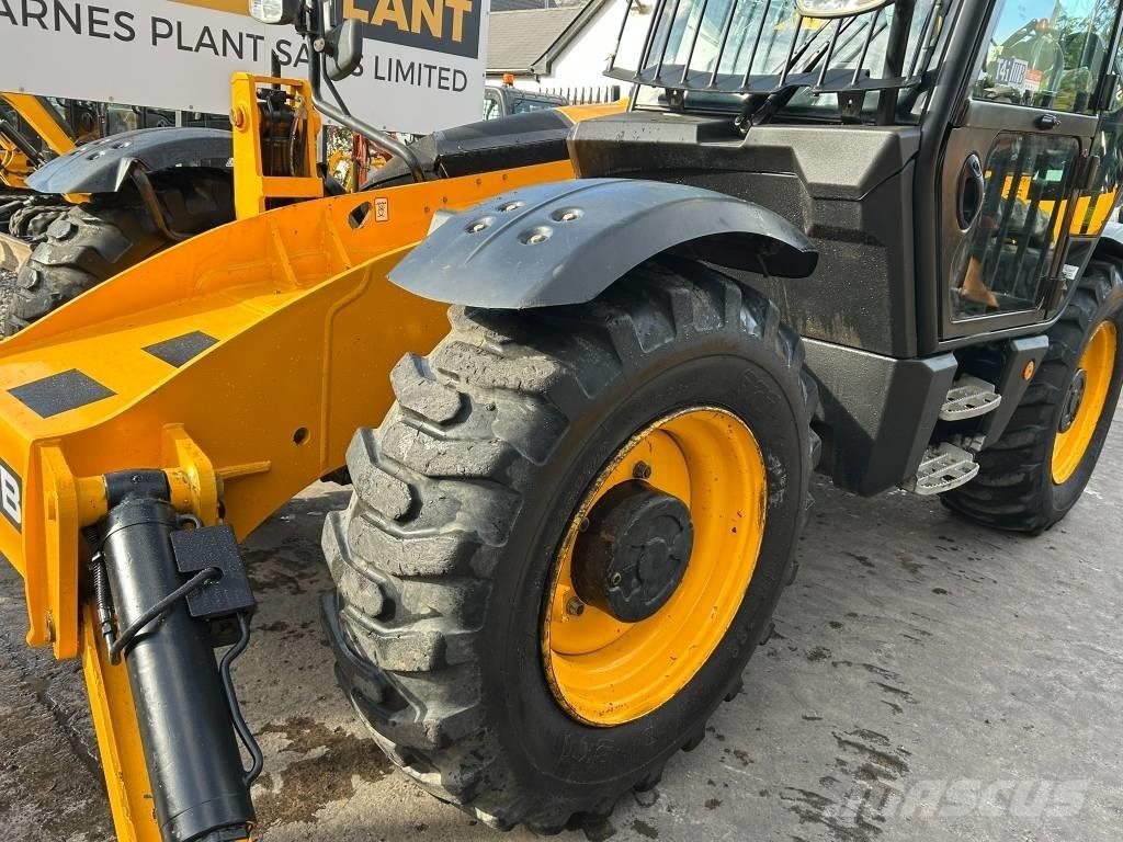 JCB 535-125 Hiviz Teleskopik yükleyiciler