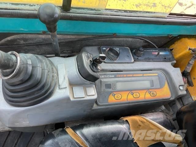 Kubota KX 155 Paletli ekskavatörler