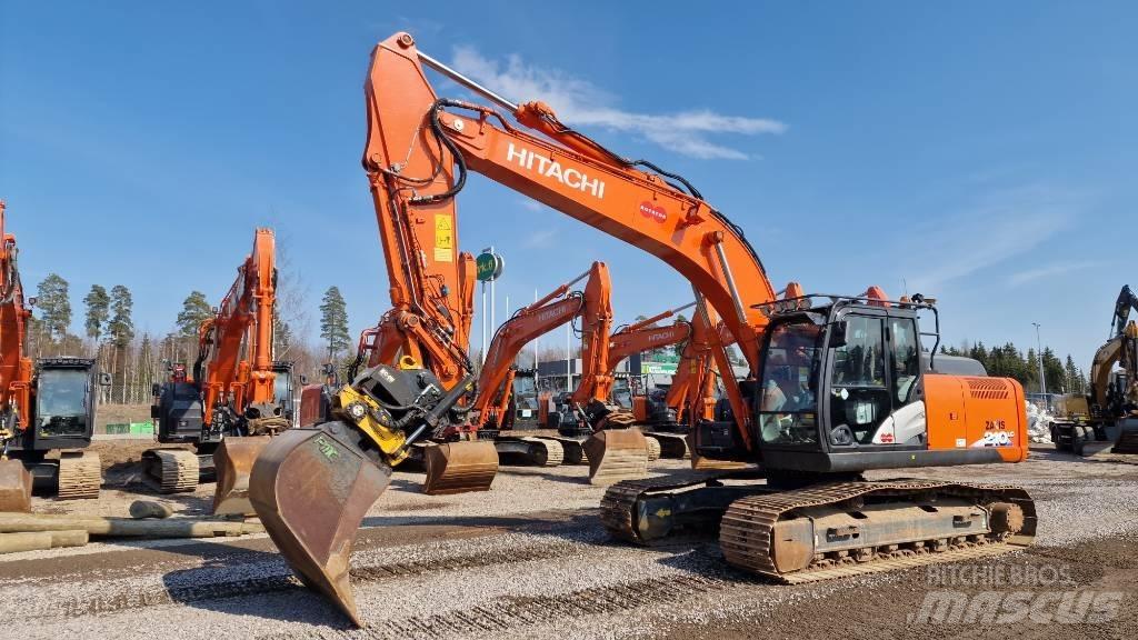 Hitachi ZX210LC-6 Paletli ekskavatörler