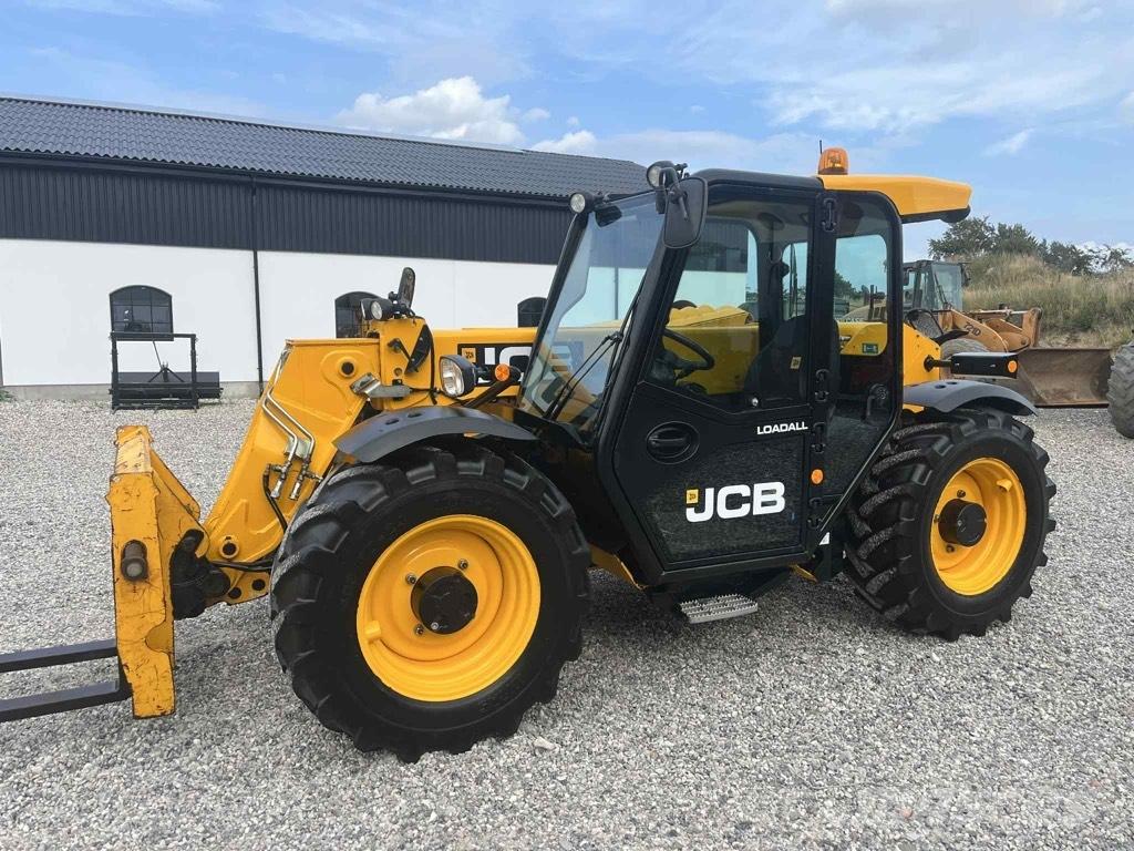 JCB 527-58 Agri Plus Tarimsal teleskopik yükleyiciler