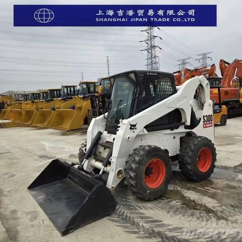 Bobcat S 330 Skid steer loderler