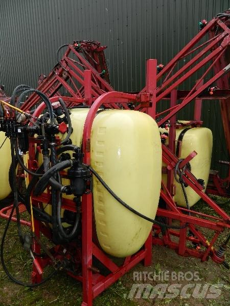 Hardi 600 Çekilir pülverizatörler