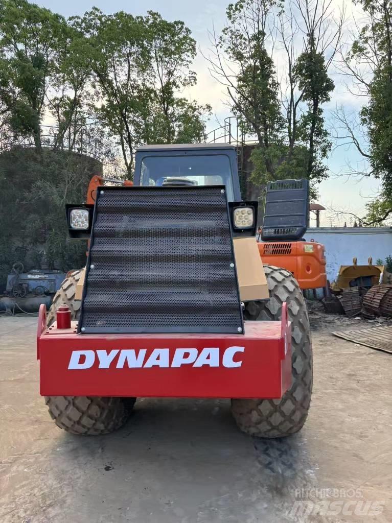 Dynapac CA 301 D Çift tamburlu silindirler