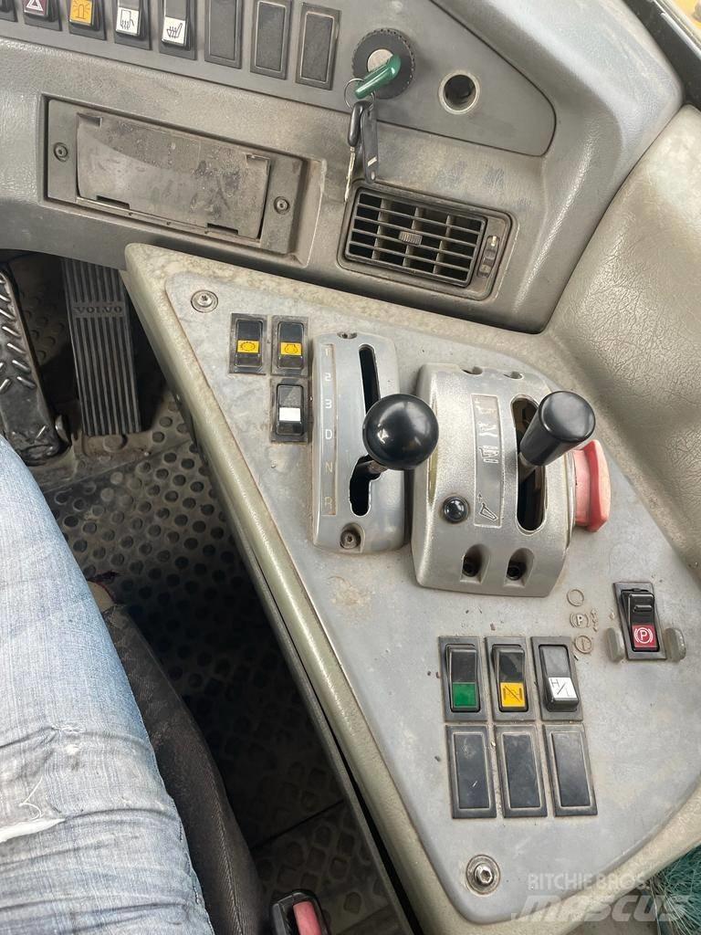 Volvo A40D Belden kirma kaya kamyonu