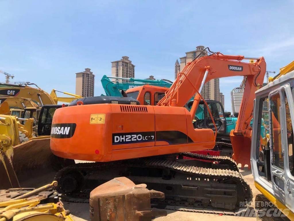 Doosan DH220LC-7 Paletli ekskavatörler