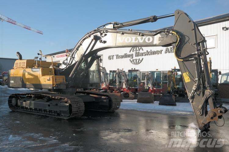 Volvo EC 380 D L Paletli ekskavatörler