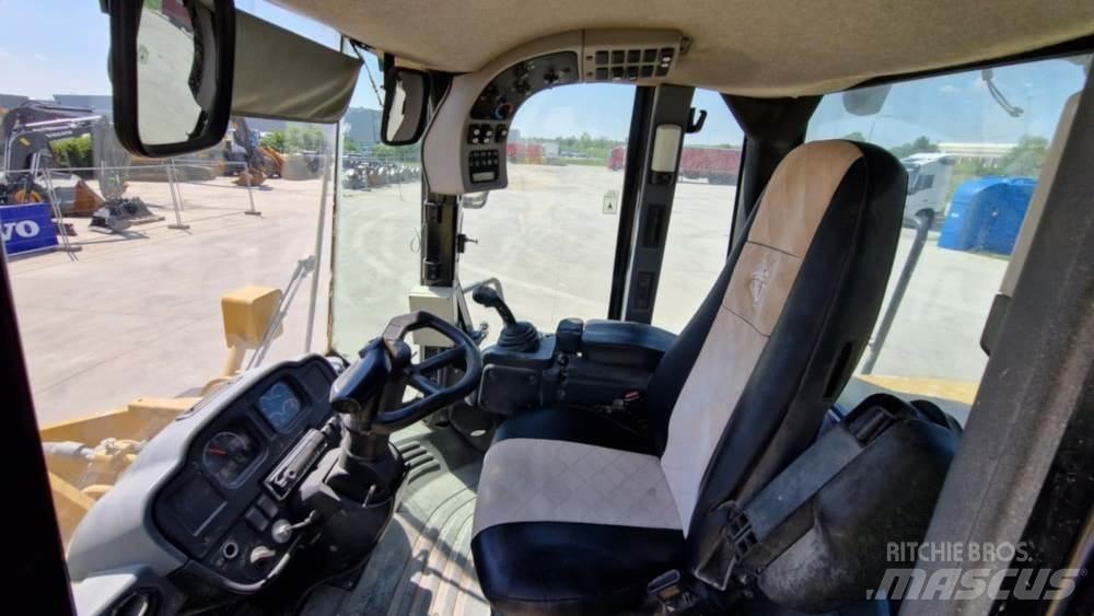 CAT 962H Tekerlekli yükleyiciler