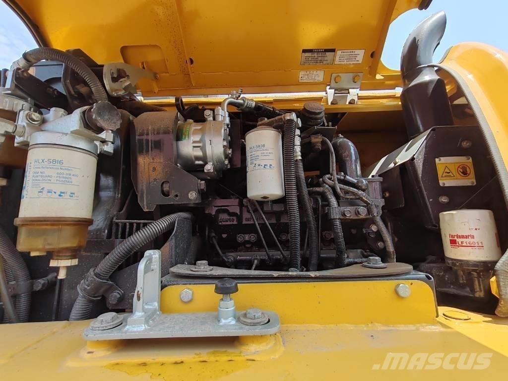 Komatsu PC 70 Paletli ekskavatörler