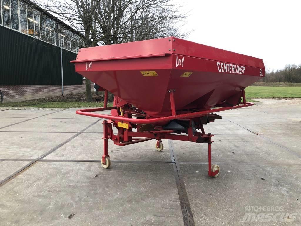 Lely Centerliner SL Mineral gübre dagiticilar