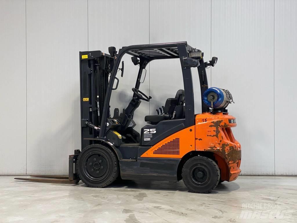 Doosan G25N-7 LPG'li forkliftler
