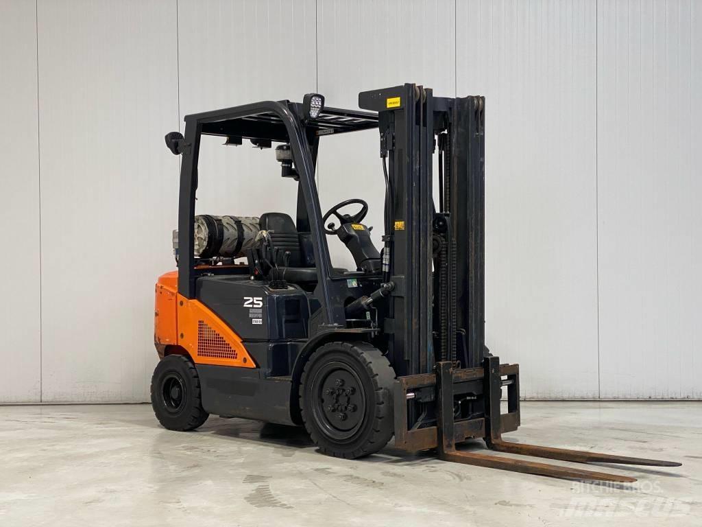 Doosan G25N-7 LPG'li forkliftler