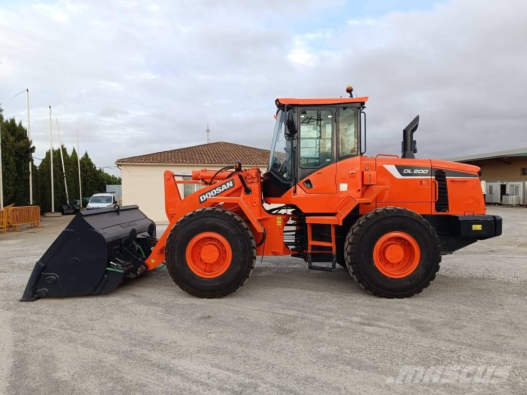 Doosan DL200-5 Mini yükleyiciler