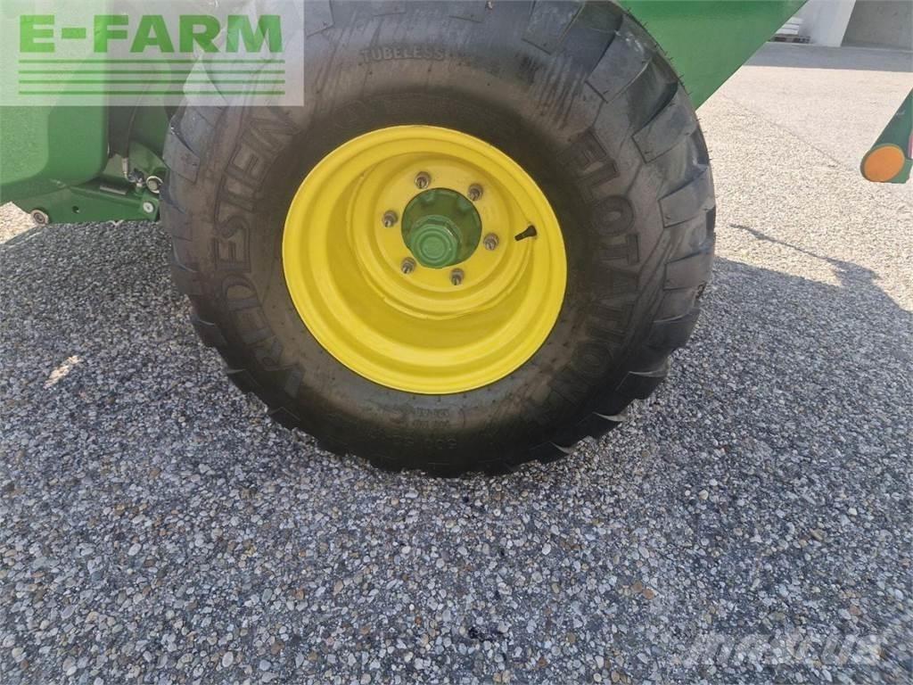 John Deere F441M Küp balya makinalari