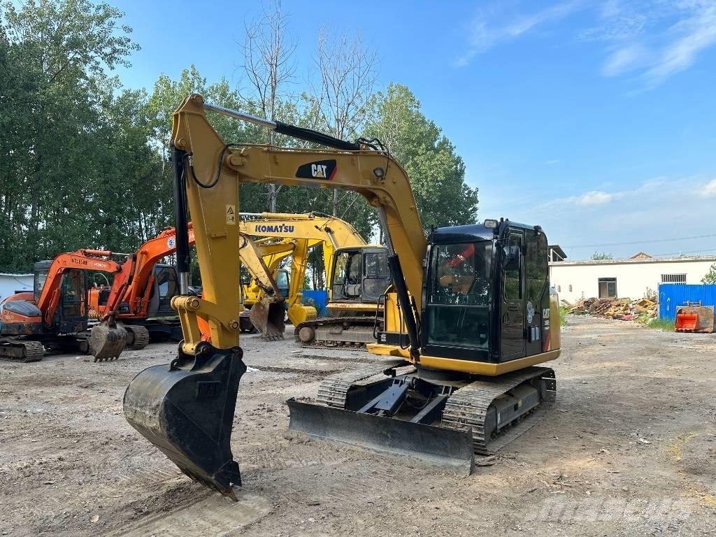 CAT 308E Paletli ekskavatörler