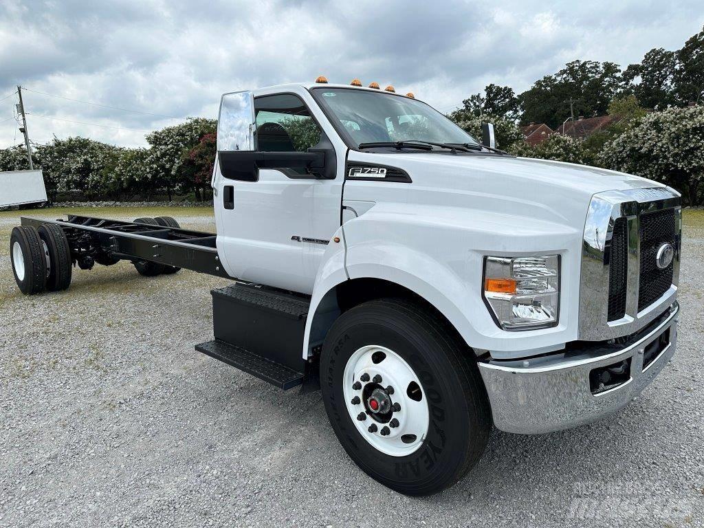 Ford F-750 Çekiciler