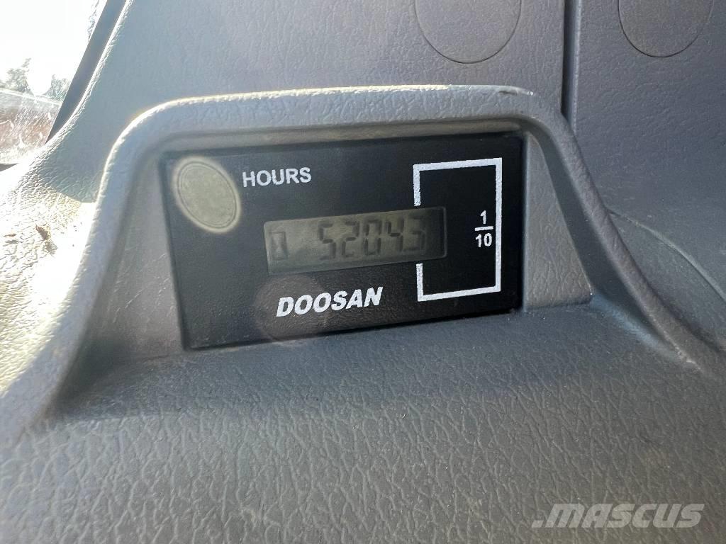 Doosan DX140LC-5 Paletli ekskavatörler