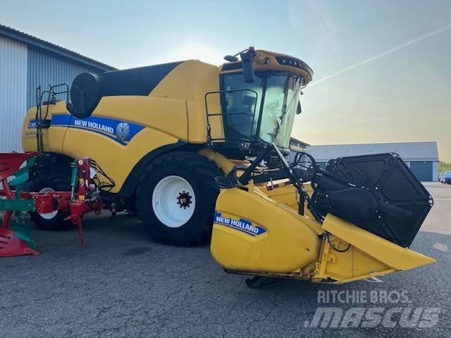 New Holland CX8.70 Biçerdöverler