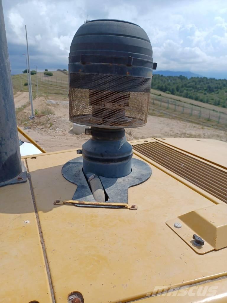 CAT 836 H Atik eziciler