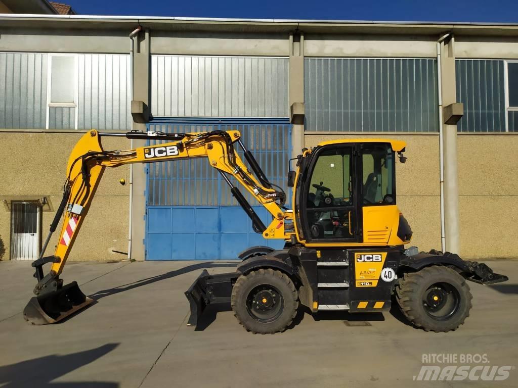 JCB Hydradig Lastik tekerli ekskavatörler