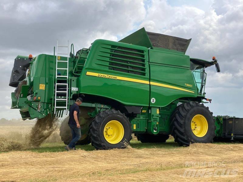 John Deere T 560 i Biçerdöverler