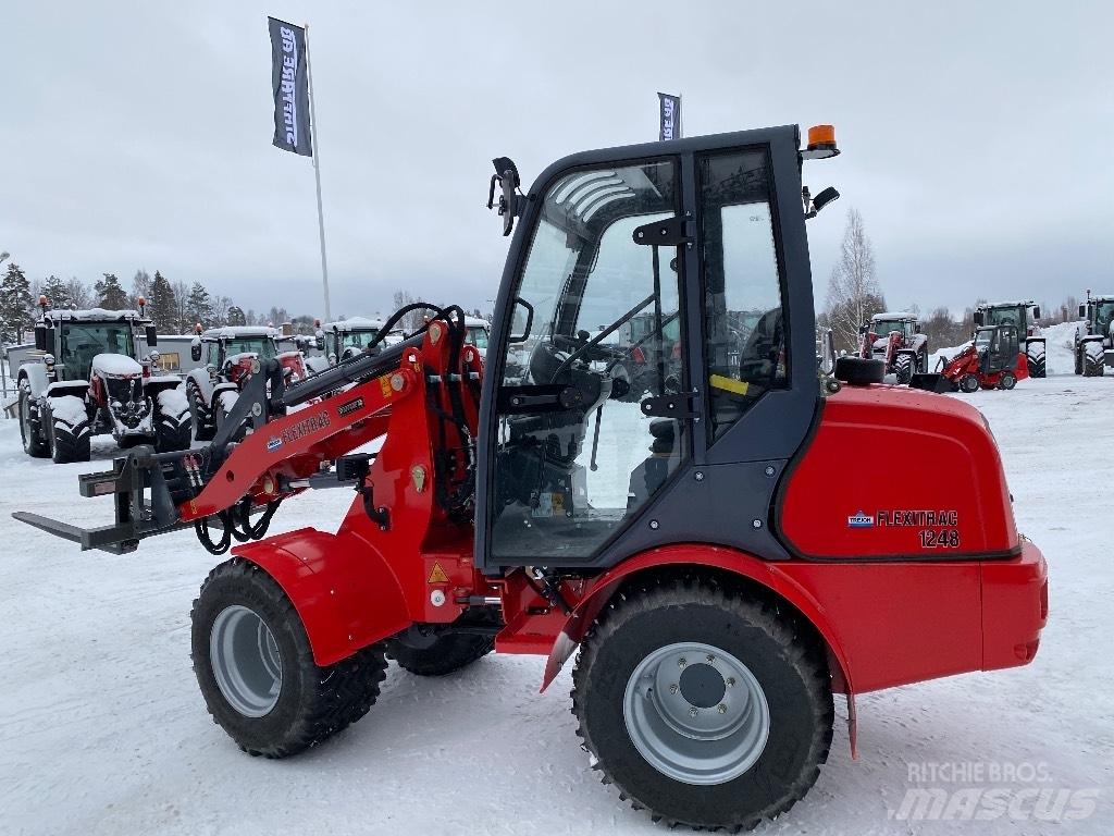 Flexitrac 1248 Çok amaçlı yükleyiciler