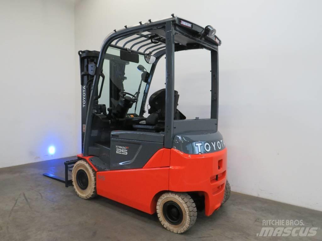 Toyota 8 FBMKT 25 Elektrikli forkliftler