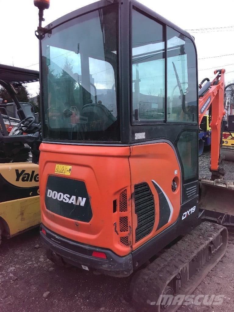 Doosan DX 19 Mini ekskavatörler, 7 tona dek