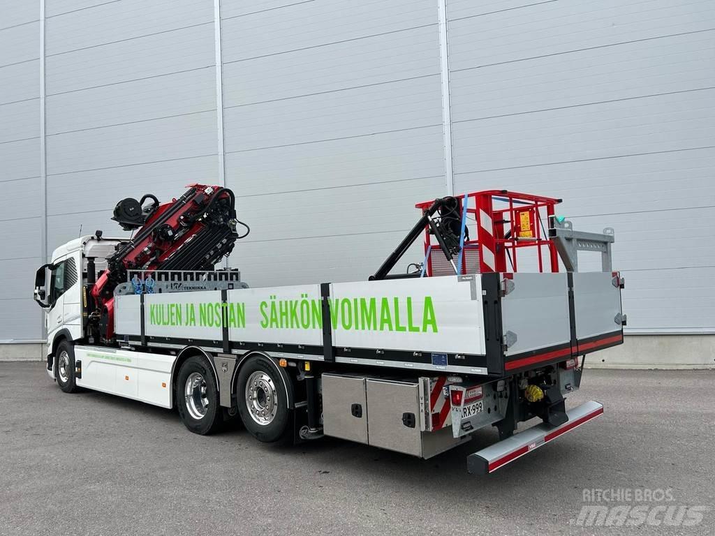 Volvo FM ELECTRIC Araç üzeri vinçler