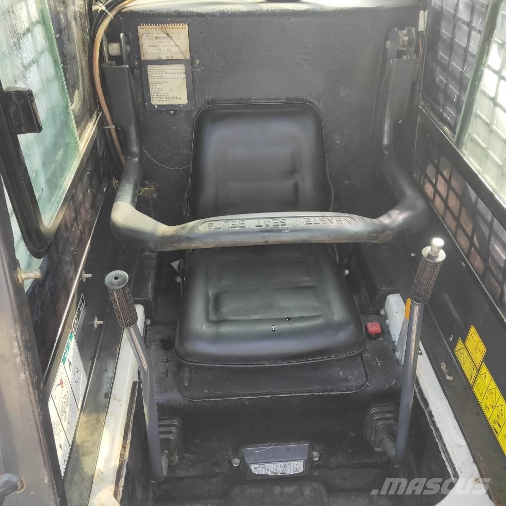 Bobcat S16 Skid steer loderler