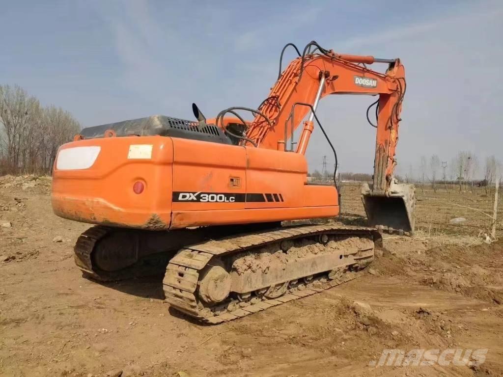 Doosan DX300LC Paletli ekskavatörler