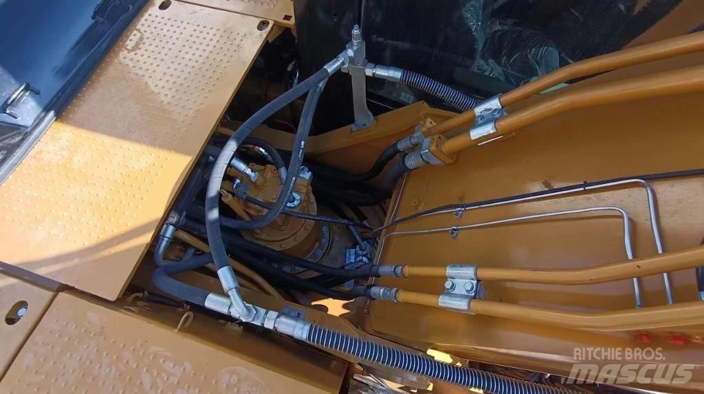 CAT 330 D2 Paletli ekskavatörler