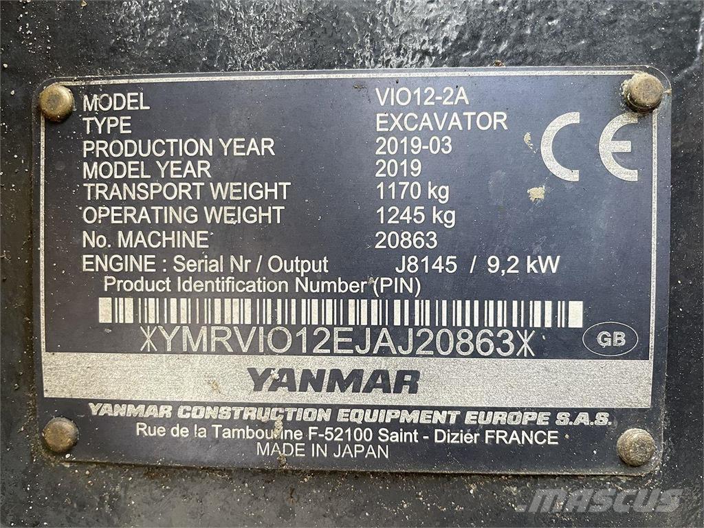 Yanmar VIO12 Lastik tekerli ekskavatörler