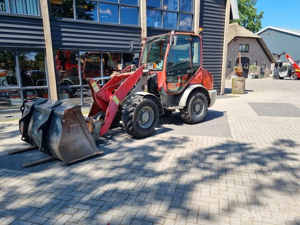 Komatsu WA 70-5 Tekerlekli yükleyiciler