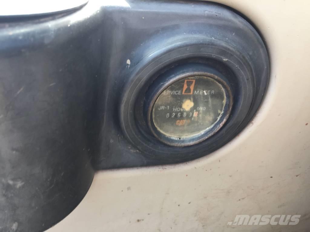CAT 320 C Paletli ekskavatörler