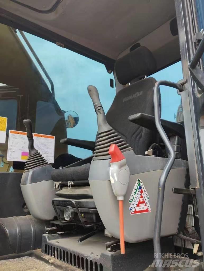 Kobelco 130 Paletli ekskavatörler