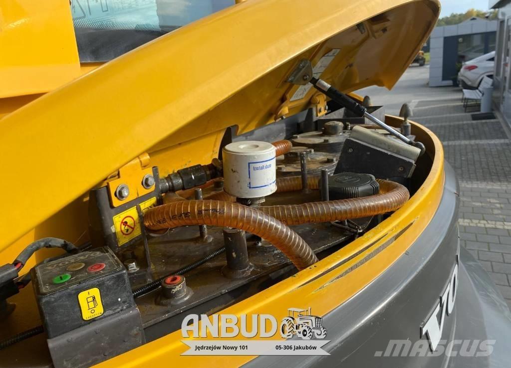 Volvo ECR 88 D Paletli ekskavatörler