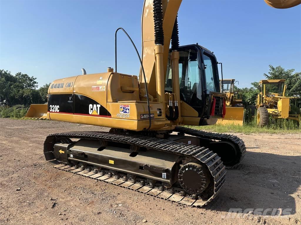 CAT 320 C Paletli ekskavatörler