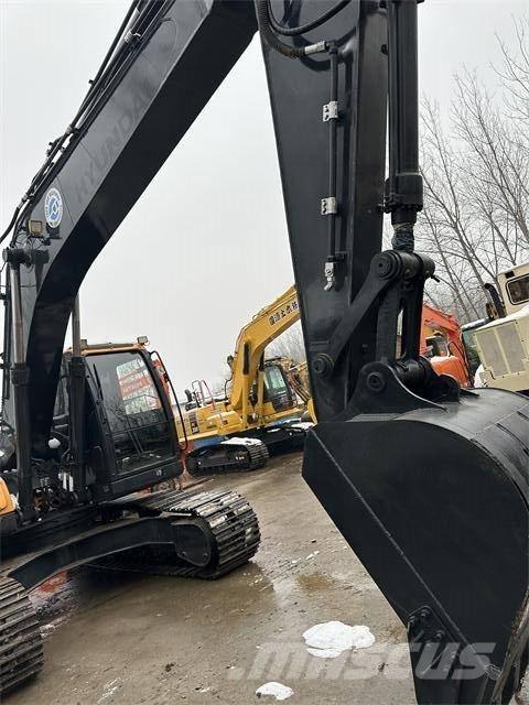 Hyundai R220LC-9S Paletli ekskavatörler